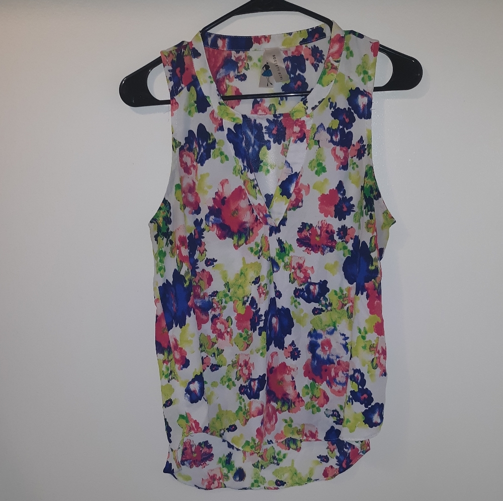 Society Girl Floral Top